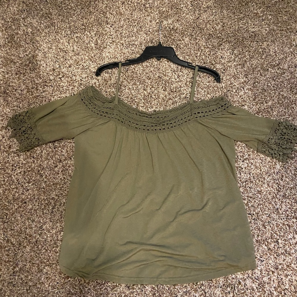 💥💥💥Off shoulder loose top💥💥💥